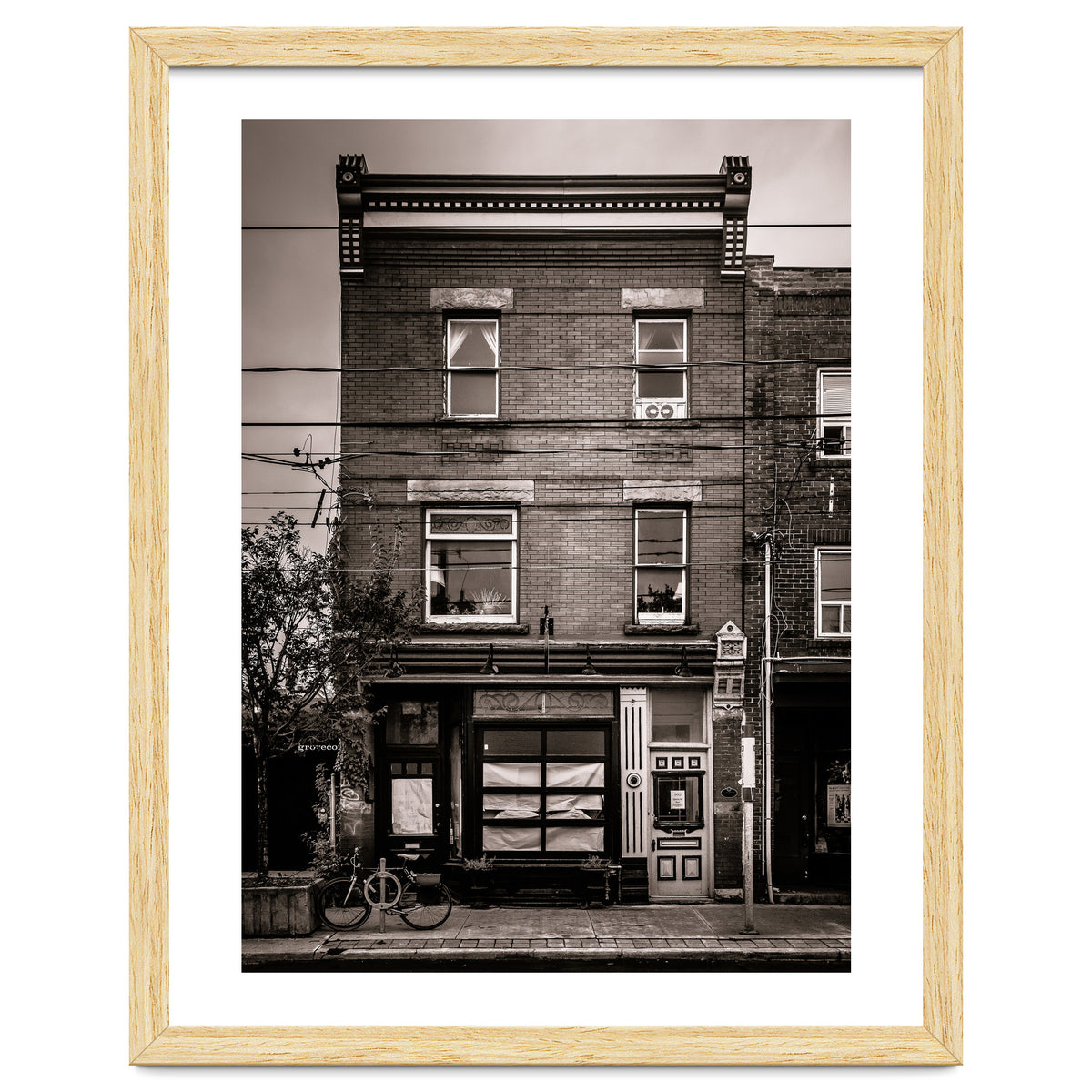 No 993 Queen St E 1 Version 2