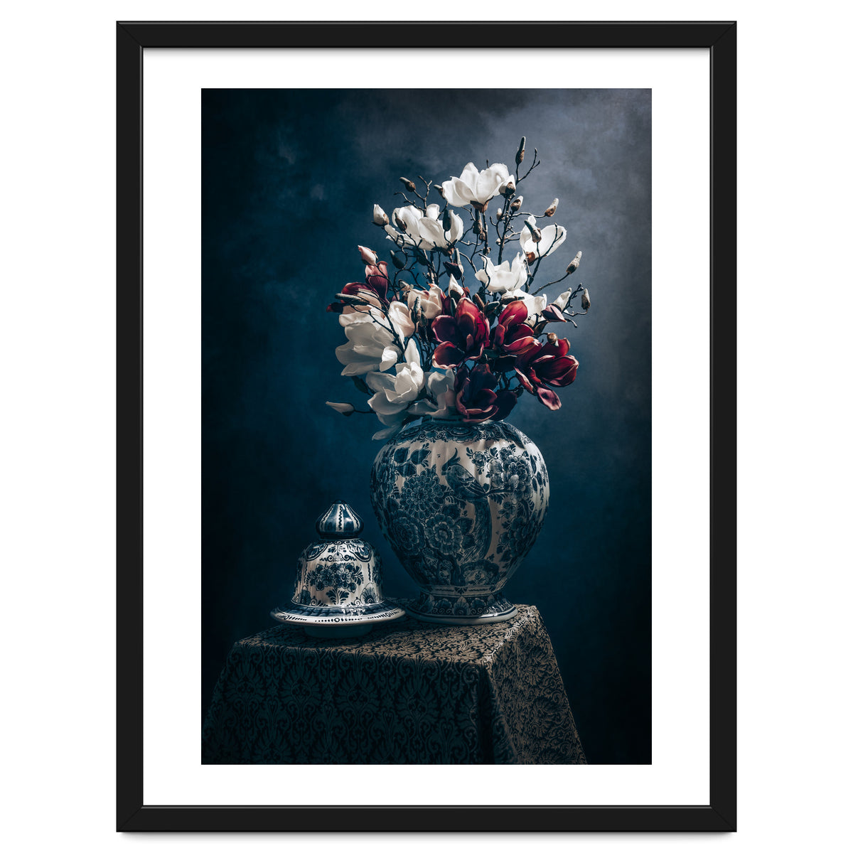Magnolia Stillife