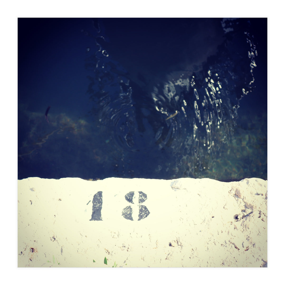 Mooring wall (Print Only)