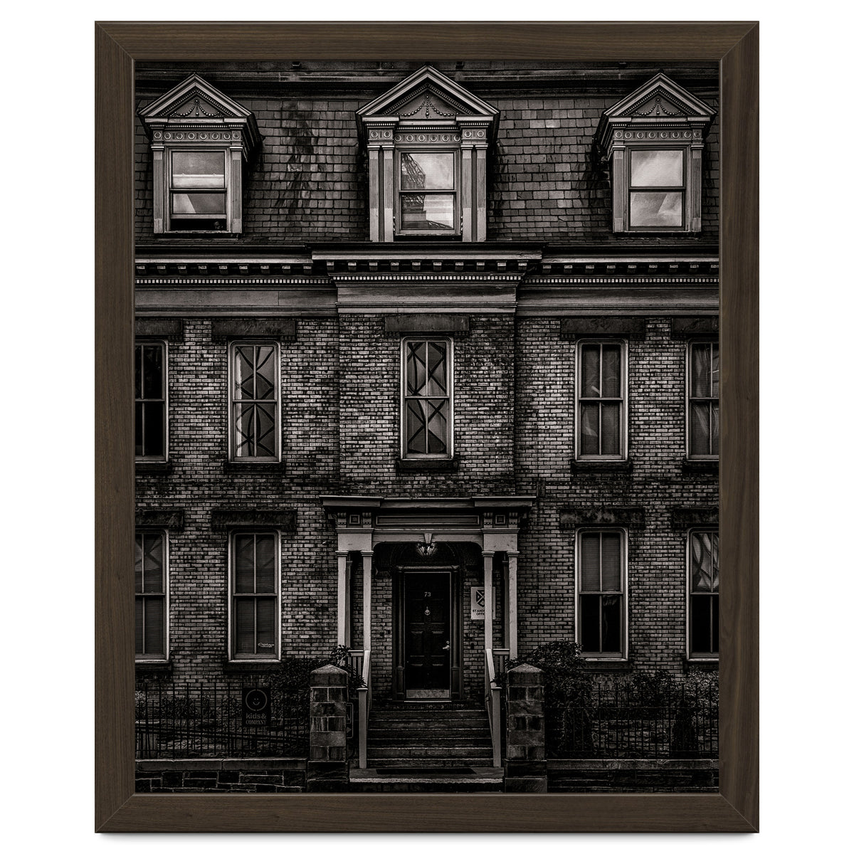 No 73 Simcoe St Toronto Canada